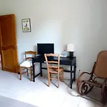 Salvaterra בית נופש Sauveterre (Gard)